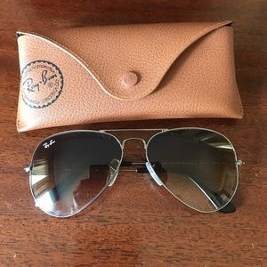 Ray Ban Aviator Gradient Sunglasses RB3025